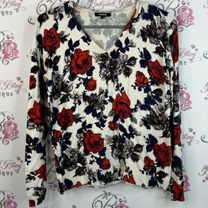 Premise Vneck long sleeve floral roses floral Gray and White Sweater